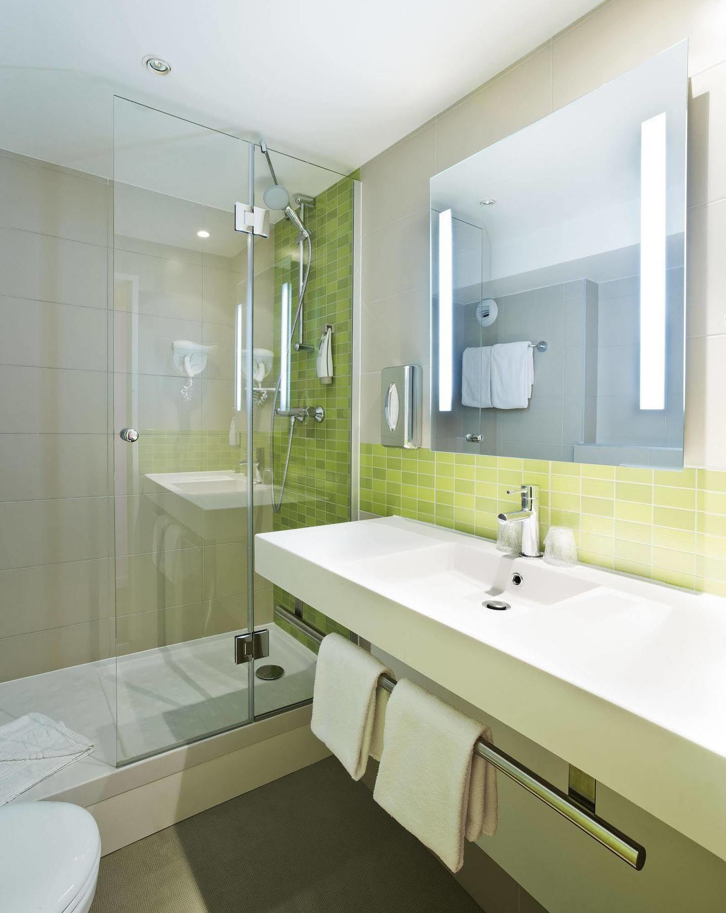 Ibis Styles Gare De L'est Tgv Hotel Parijs